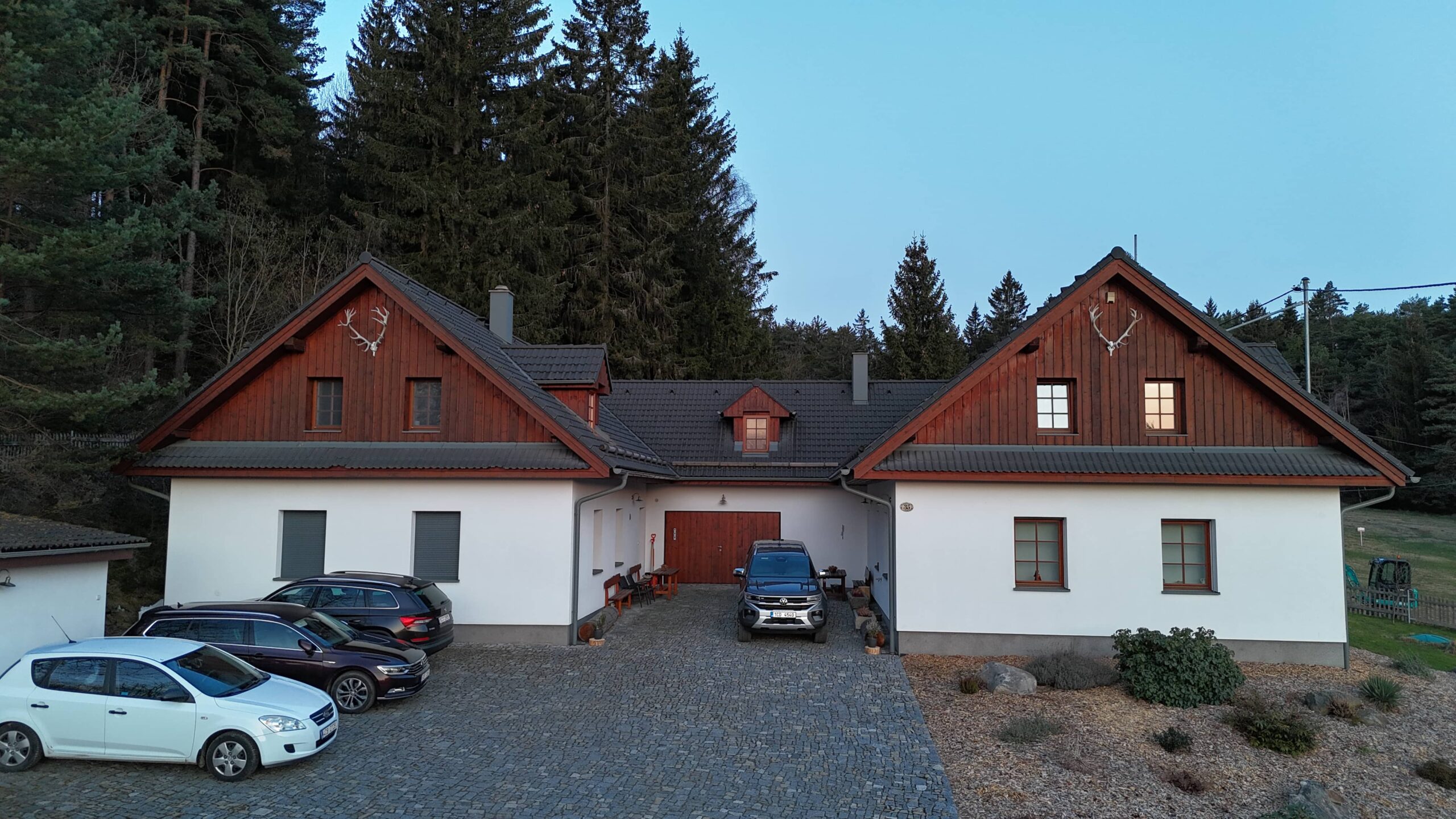 DJI_20250405062935_0011_D