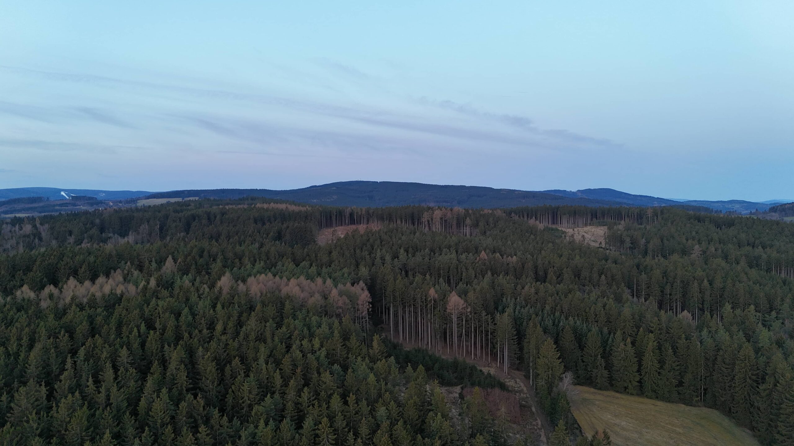 DJI_20250405063258_0018_D